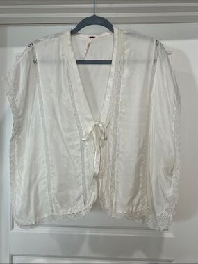 Free People Satin Lace Robe Top Size S NWOT